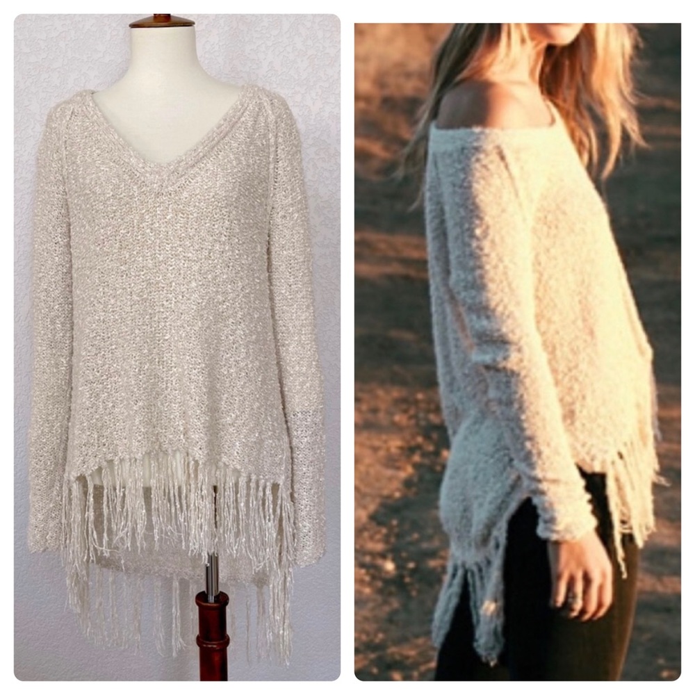 Free People oatmeal sweater with bottom fringe
